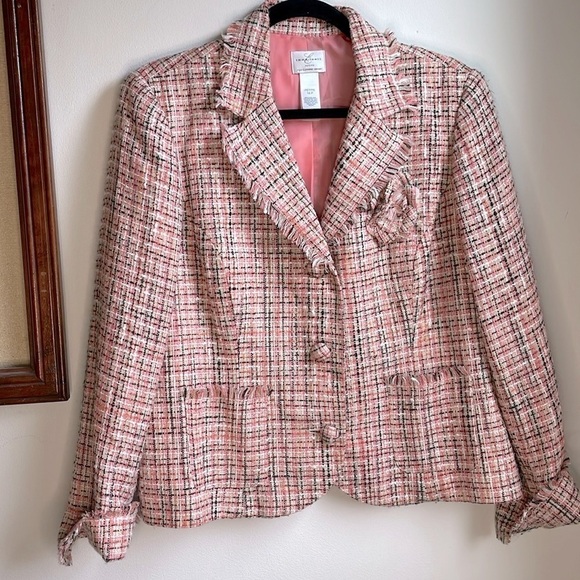 Emma James Pink, White and Black Iconic Parisian Style Plaid Tweed Blazer - Picture 3 of 14